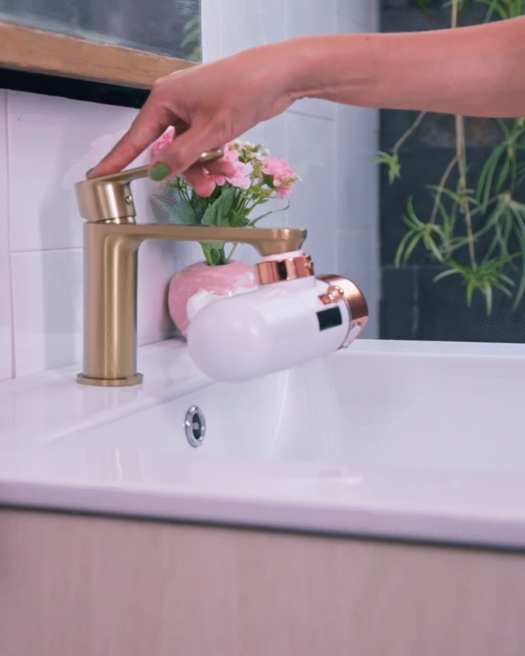 contenido adicional Aquafilter grifo video corto
